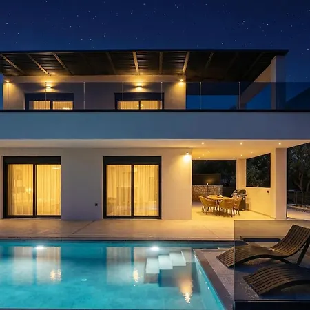 Nadine Spartokhórion